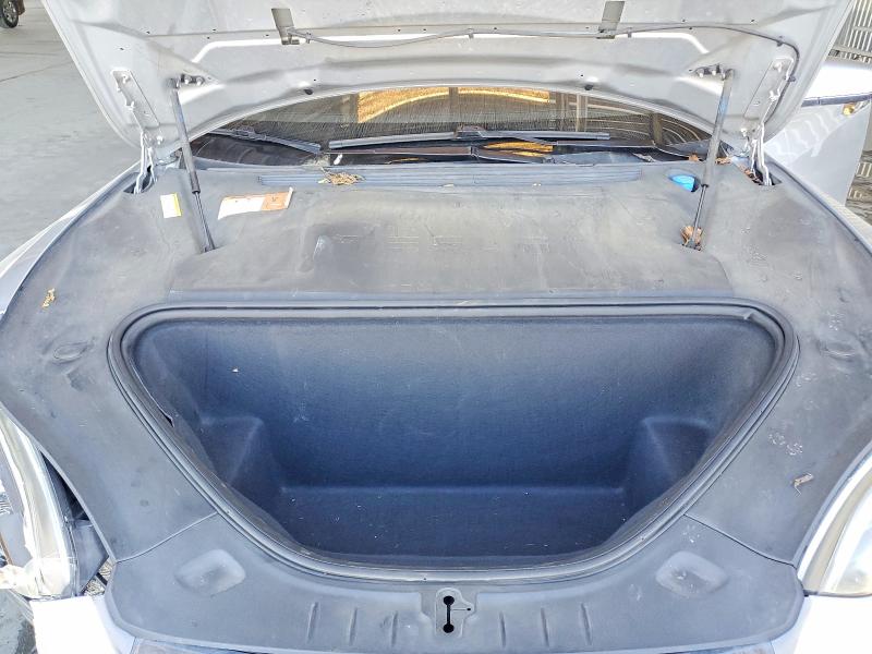 Photo 11 from auction – 2016 TESLA MODEL S with VIN 5YJSA1E45GF175301