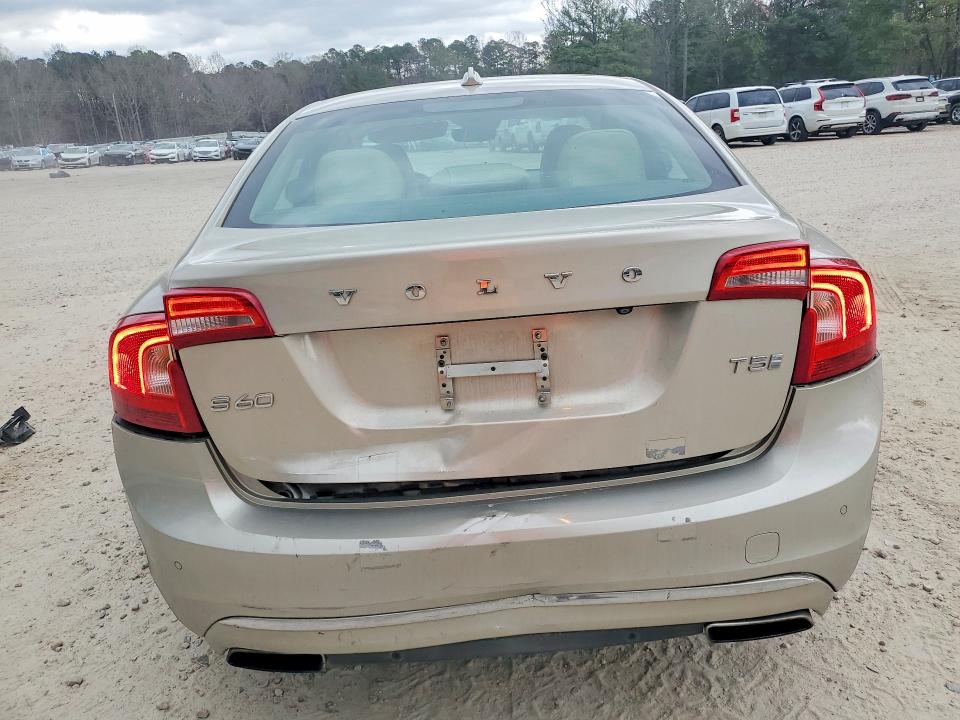 Photo 6 from auction – 2017 VOLVO S60 with VIN LYV402HK8HB150522