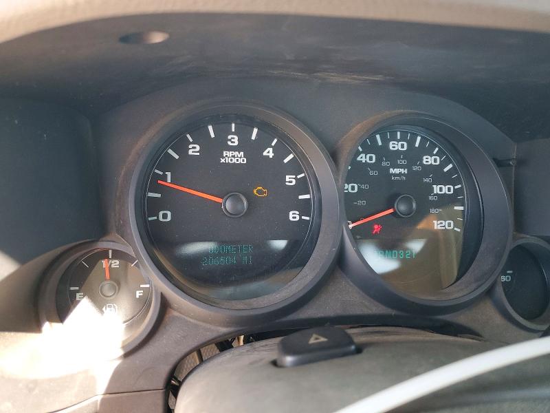 Photo 9 from auction – 2008 CHEVROLET SILVERADO with VIN 1GCEC14X18Z204534