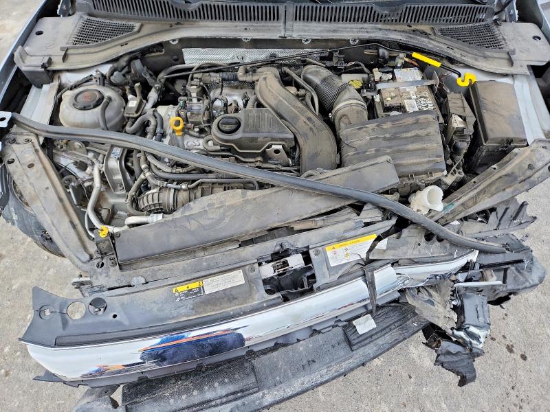 Photo 11 from auction – 2024 VOLKSWAGEN JETTA with VIN 3VW5M7BU8RM081548
