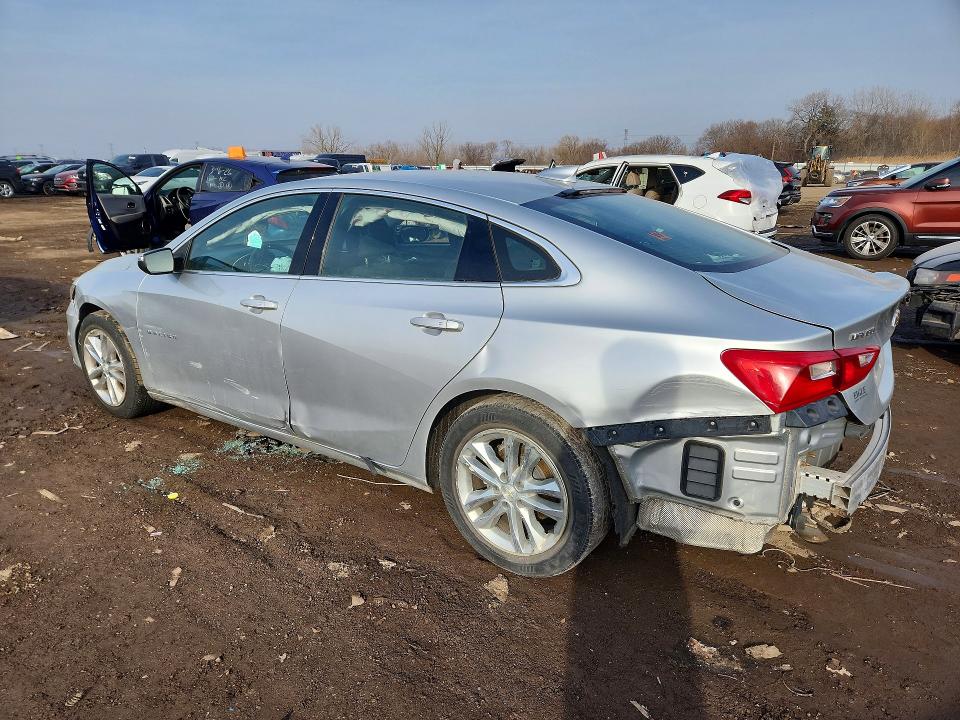 Photo 2 from auction – 2018 CHEVROLET MALIBU with VIN 1G1ZD5ST3JF141863