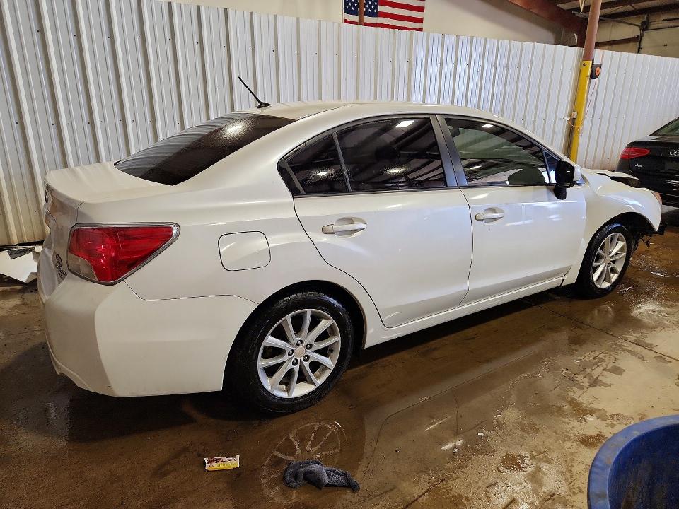 Photo 3 from auction – 2014 SUBARU IMPREZA with VIN JF1GJAC62EH020010