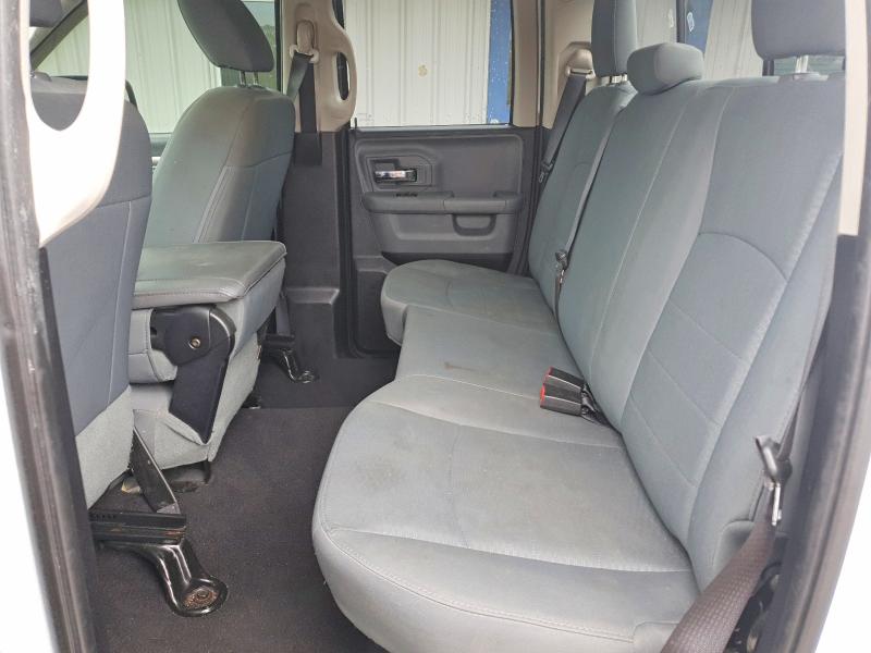 Photo 10 from auction – 2016 RAM 1500 with VIN 1C6RR6GT5GS240358