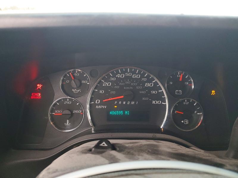 Photo 9 from auction – 2011 GMC SAVANA with VIN 1GTZ7UCA8B1117420
