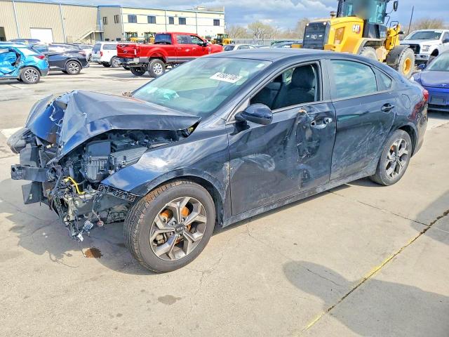 KIA FORTE 2021 with VIN 3KPF24AD1ME338372 - Photo from auction