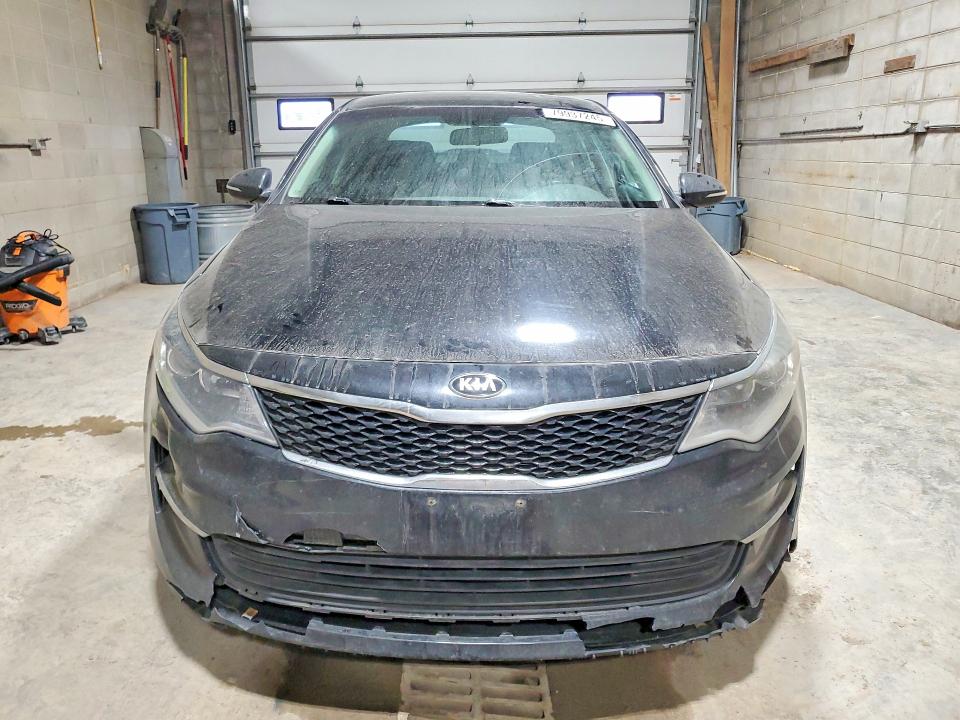 Photo 5 from auction – 2016 KIA OPTIMA with VIN 5XXGT4L35GG117066