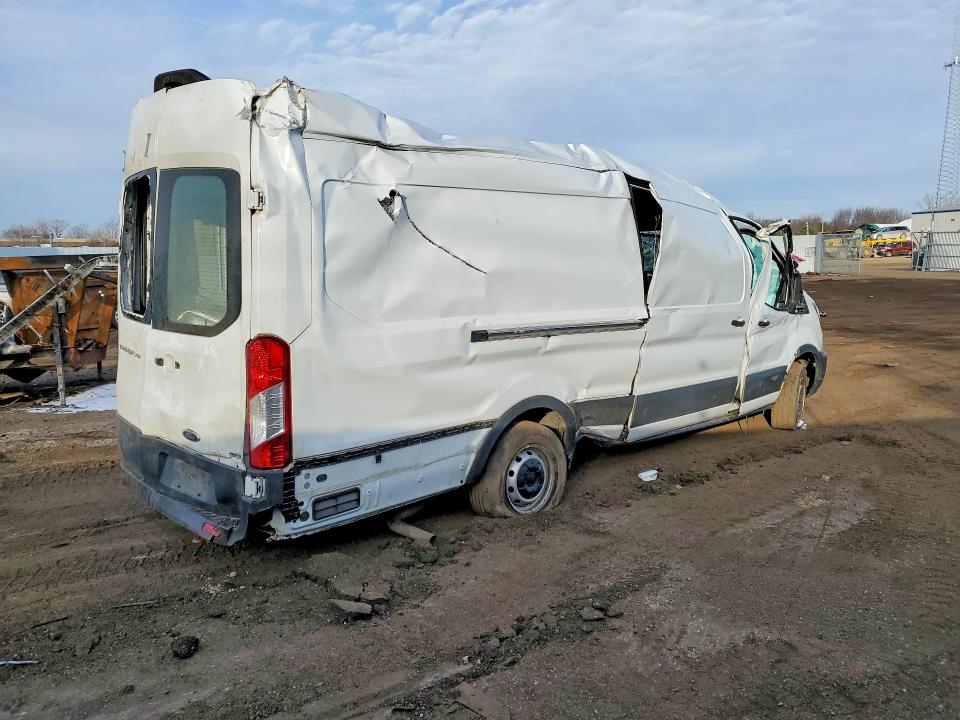 Photo 3 from auction – 2021 FORD TRANSIT with VIN 1FTBR3X8XMKA70322