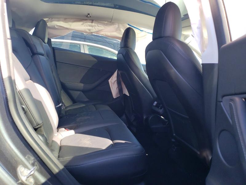 Photo 11 from auction – 2020 TESLA MODEL Y with VIN 5YJYGDEE5LF029428