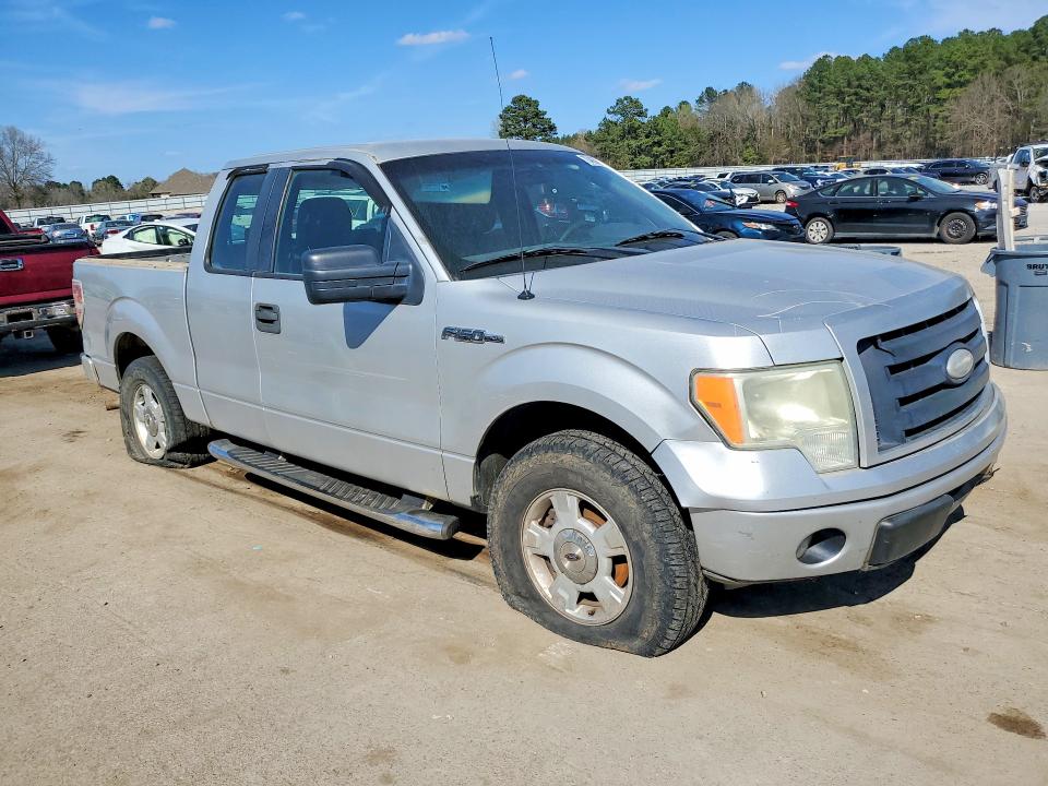 Photo 4 from auction – 2009 FORD F150 with VIN 1FTRX12W49FA19350