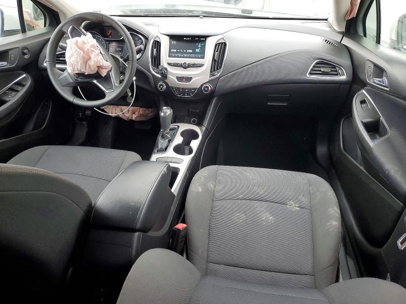 Photo 8 from auction – 2018 CHEVROLET CRUZE with VIN 1G1BC5SM2J7207102