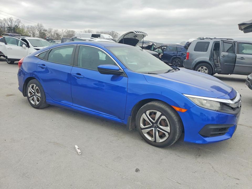 Photo 4 from auction – 2016 HONDA CIVIC with VIN 19XFC2F5XGE074401