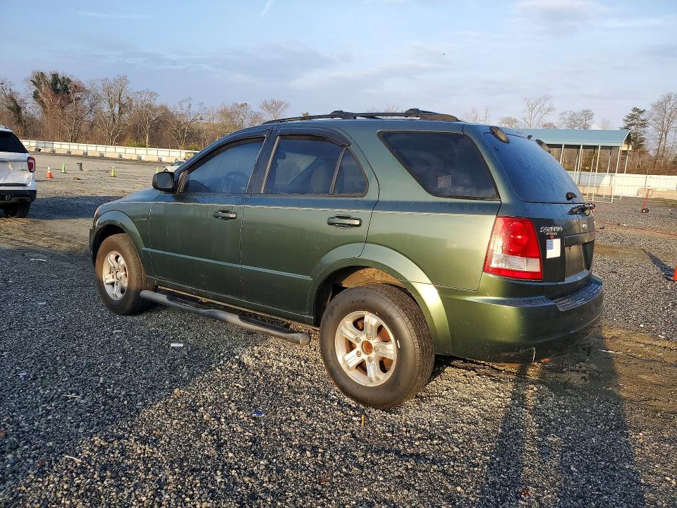 Photo 2 from auction – 2004 KIA SORENTO with VIN KNDJD733345284272
