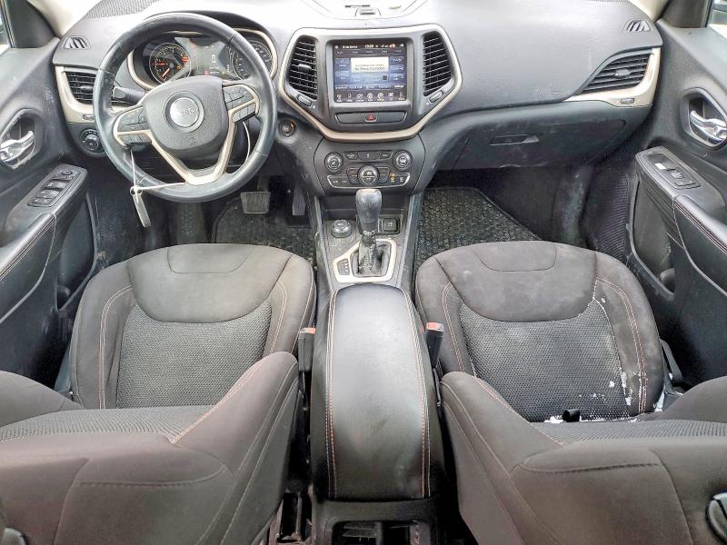 Фото 8 с аукциона – 2016 JEEP CHEROKEE с VIN 1C4PJMCB4GW365370
