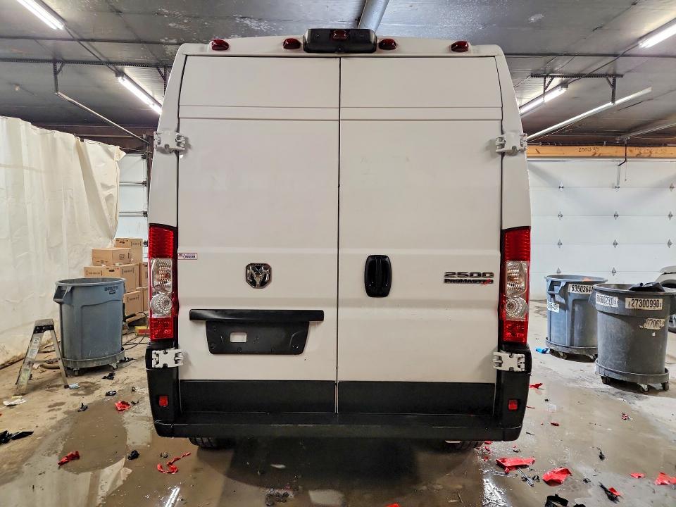Photo 6 from auction – 2024 RAM PROMASTER 2500 with VIN 3C6LRVDGXRE106393
