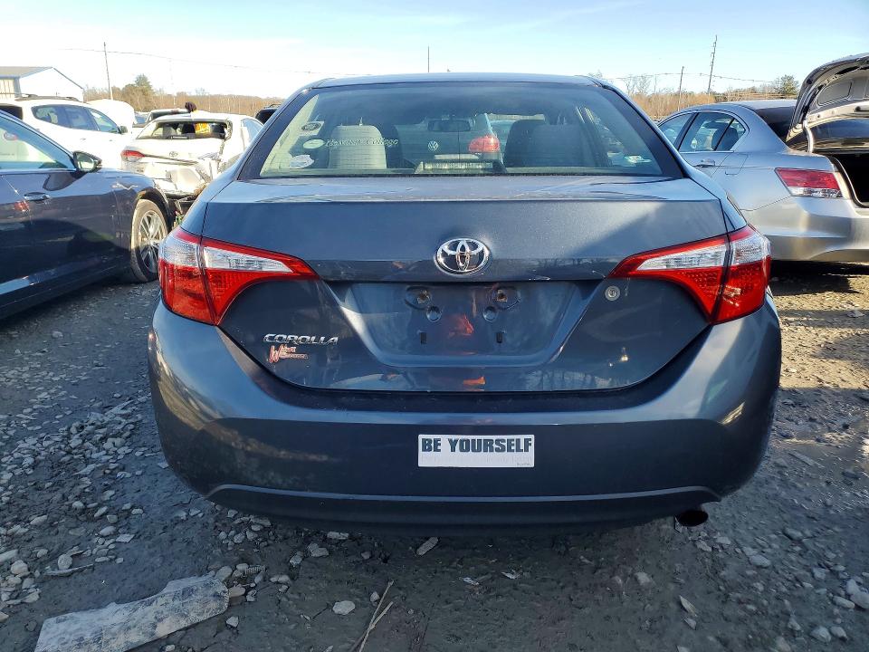 Photo 6 from auction – 2015 TOYOTA COROLLA with VIN 2T1BURHEXFC333158