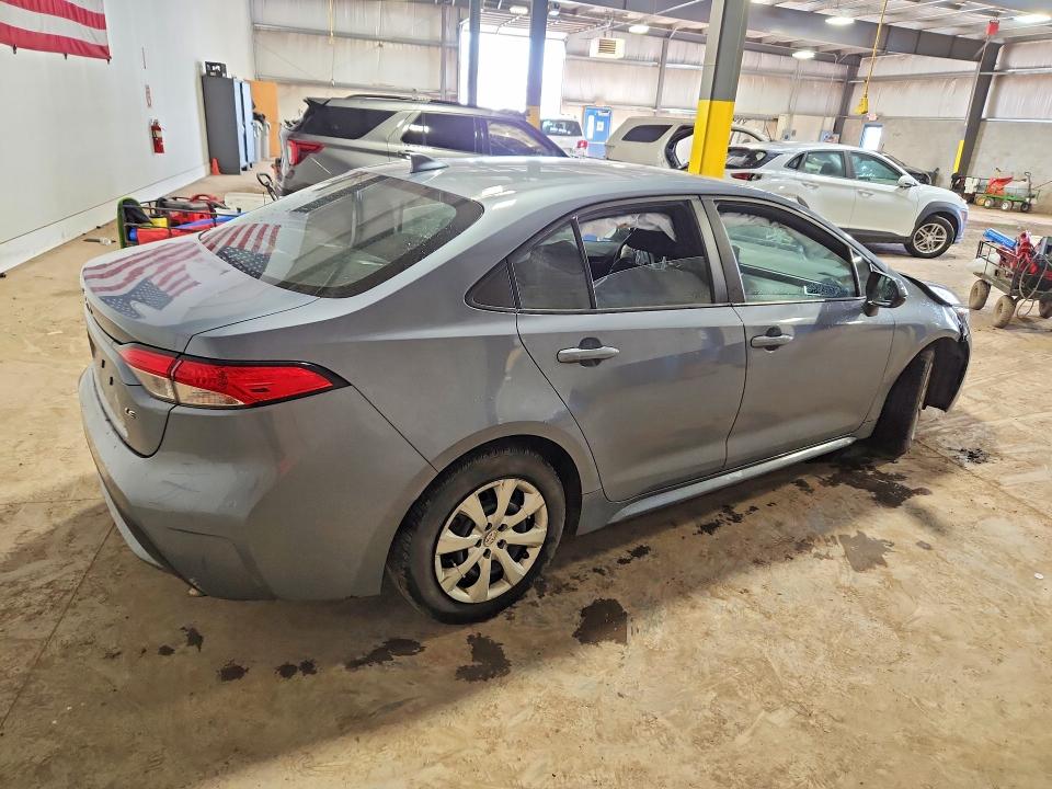 Photo 3 from auction – 2022 TOYOTA COROLLA with VIN 5YFEPMAEXNP290294