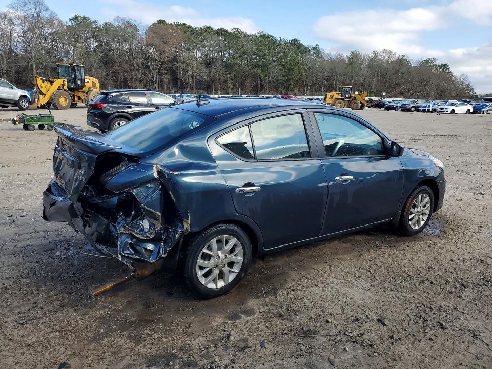 Photo 3 from auction – 2017 NISSAN VERSA with VIN 3N1CN7AP1HL881683