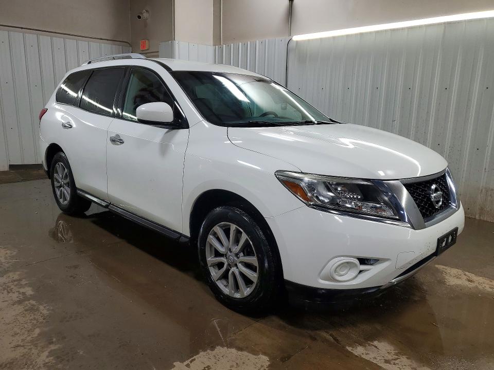 Photo 4 from auction – 2016 NISSAN PATHFINDER with VIN 5N1AR2MM0GC632648