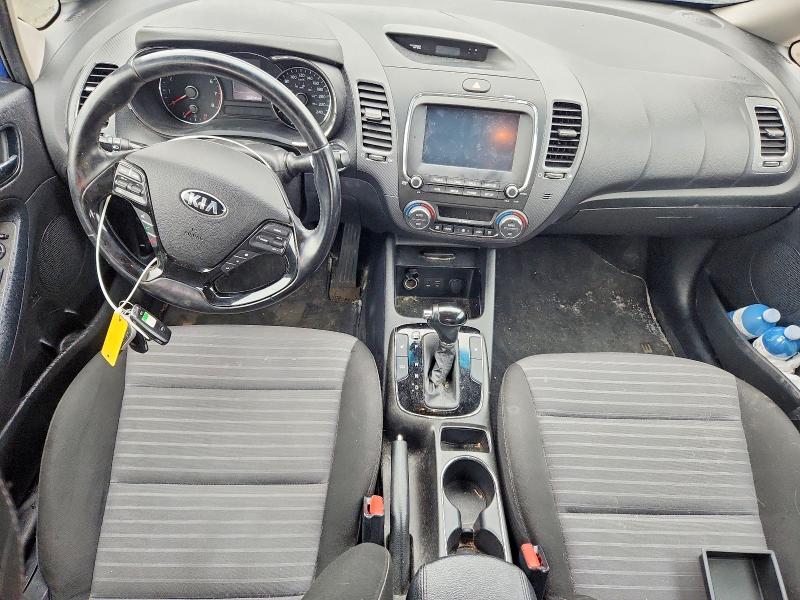 Photo 8 from auction – 2017 KIA FORTE with VIN 3KPFL4A85HE006232