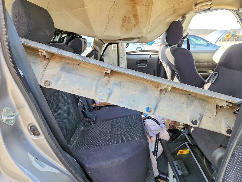 Zdjęcie 10 z aukcji – 2005 SCION XB z VIN JTLKT334350196477