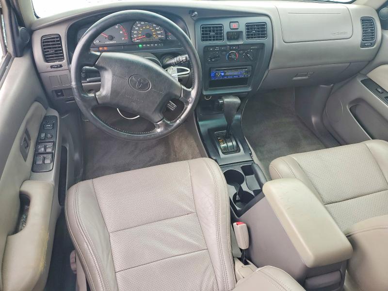 Photo 8 from auction – 2001 TOYOTA 4RUNNER with VIN JT3GN86R310201174