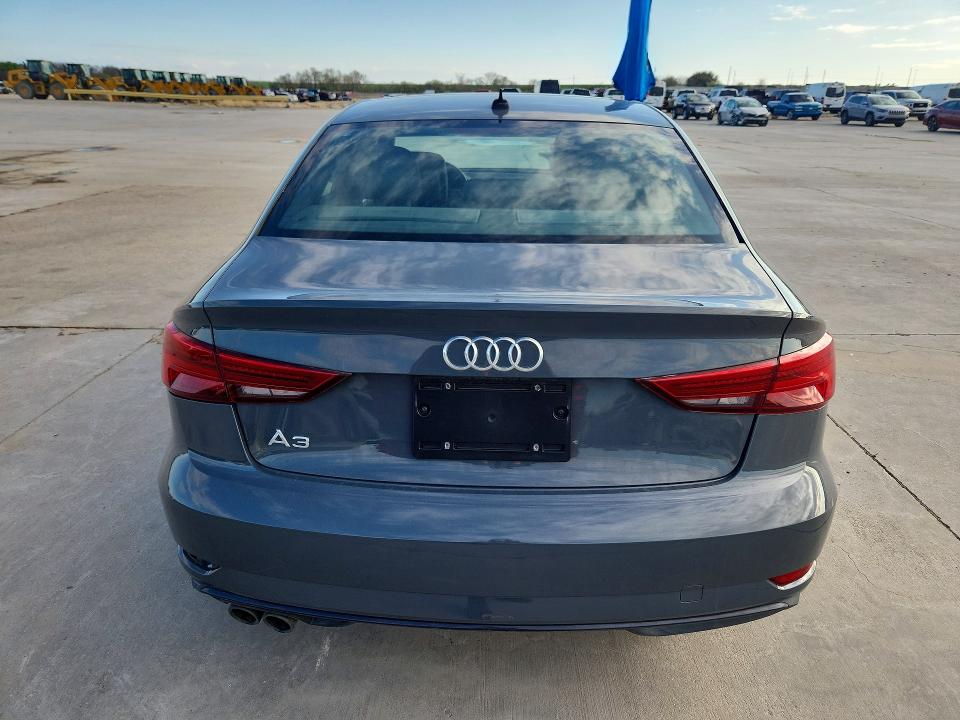 Photo 6 from auction – 2019 AUDI A3 with VIN WAUAUGFF1KA095627