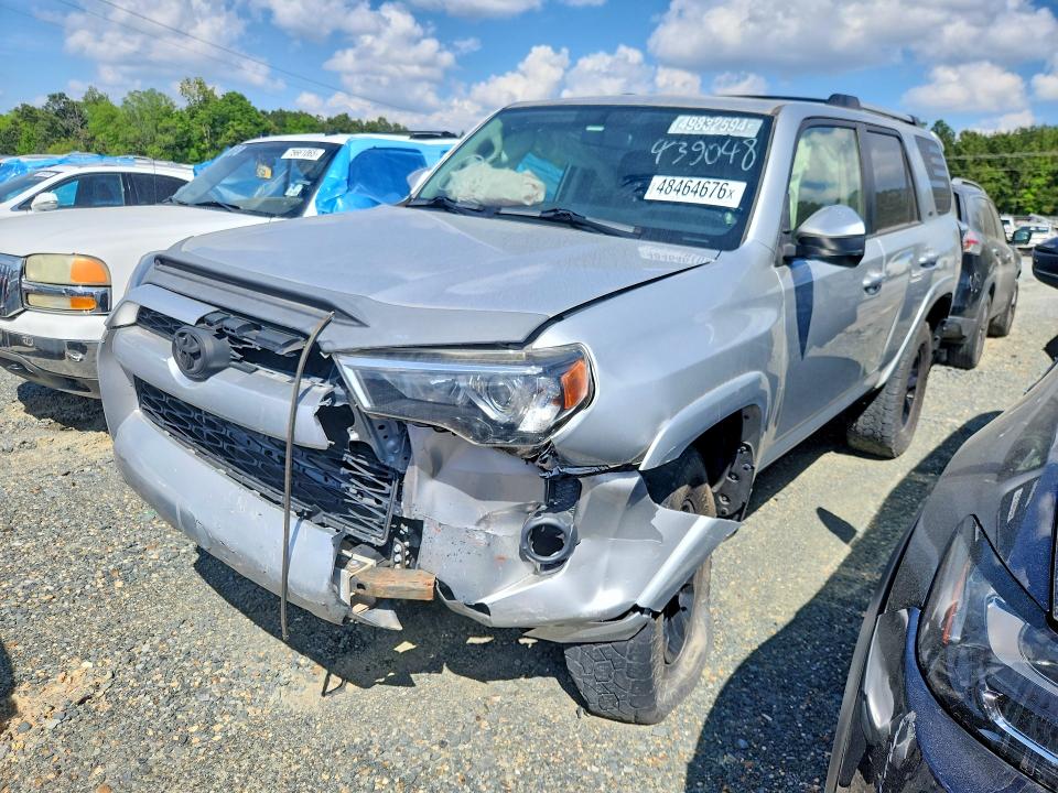 TOYOTA 4RUNNER 2017 with VIN JTEBU5JR5H5439048 - Photo from auction