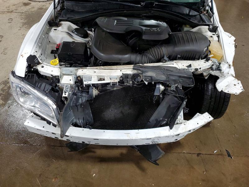 Photo 11 from auction – 2017 CHRYSLER 300 with VIN 2C3CCARG9HH571489
