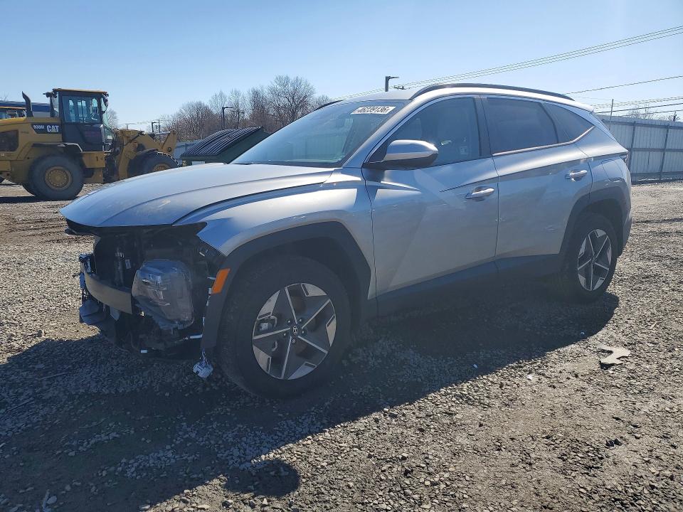 HYUNDAI TUCSON 2025 with VIN 5NMJBCDE4SH511204 - Photo from auction