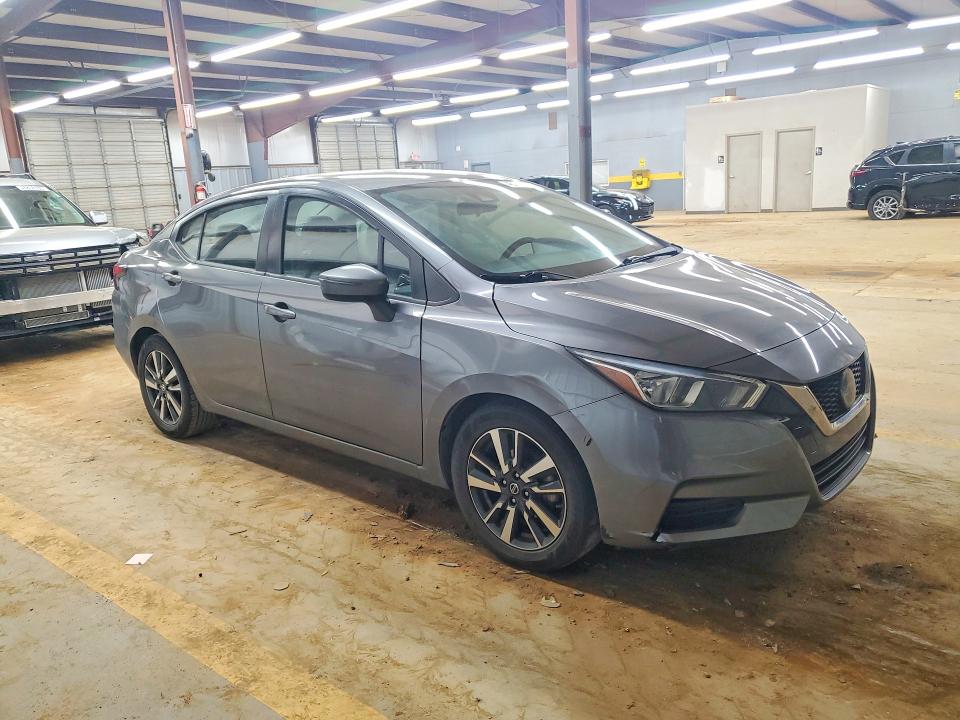 Photo 4 from auction – 2020 NISSAN VERSA with VIN 3N1CN8EV2LL884275