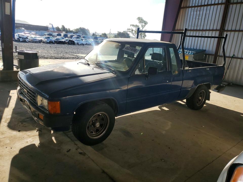 1985 TOYOTA PICKUP - Търг №46059696