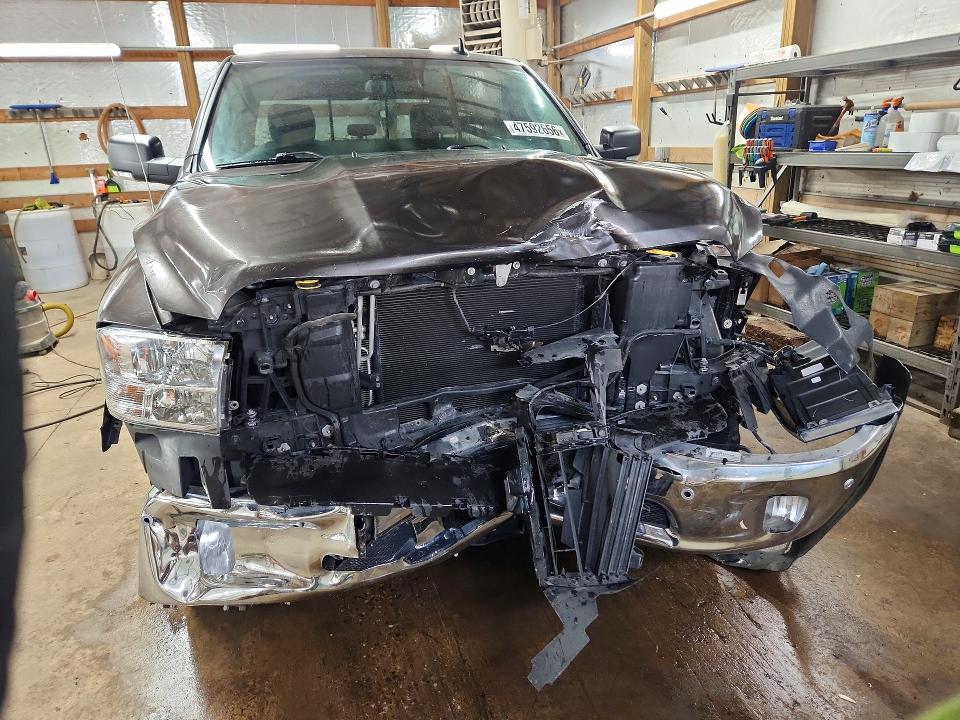 Photo 5 from auction – 2018 RAM 1500 with VIN 3C6RR7LT1JG135682