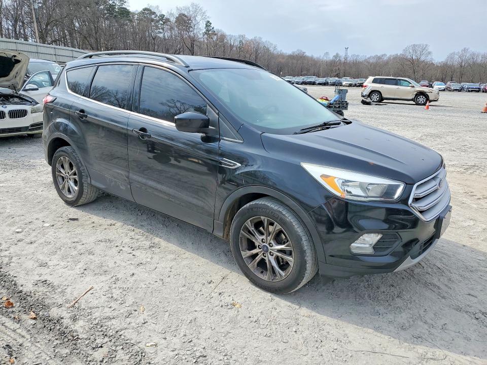 Zdjęcie 4 z aukcji – 2018 FORD ESCAPE z VIN 1FMCU0GD4JUA40002