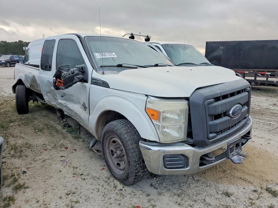 Photo 4 from auction – 2015 FORD F250 with VIN 1FT7X2AT8FEB92942