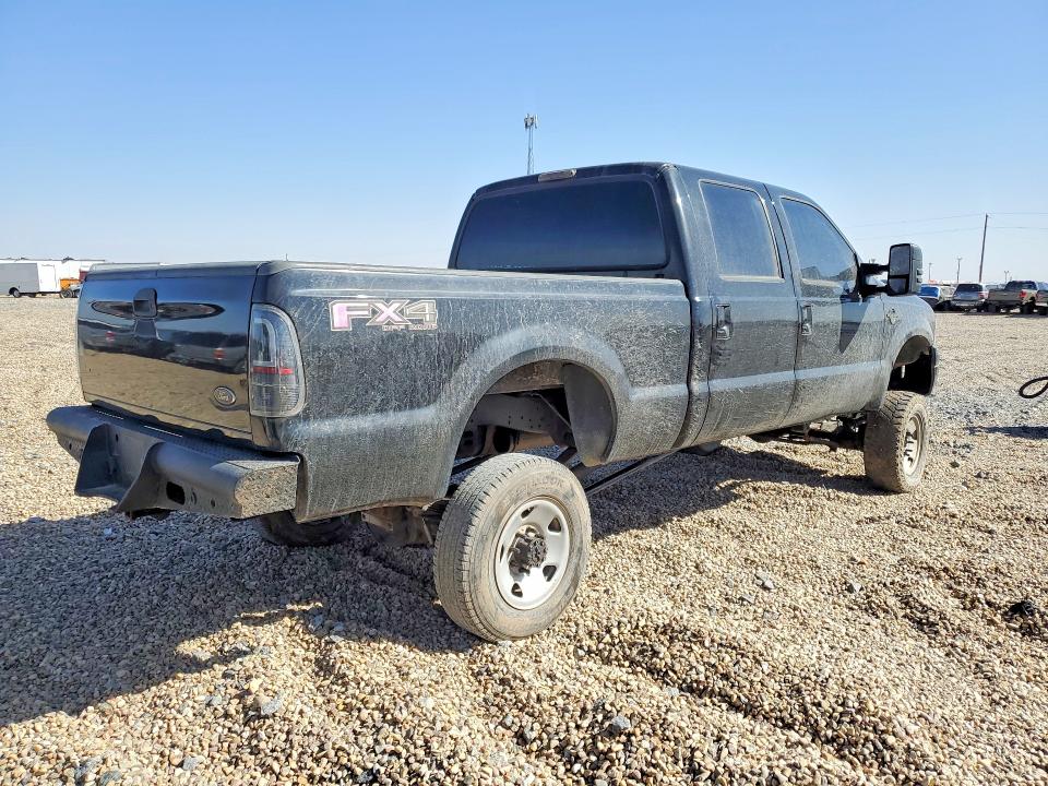 Photo 3 from auction – 2003 FORD F250 with VIN 1FTNW21P13ED64009