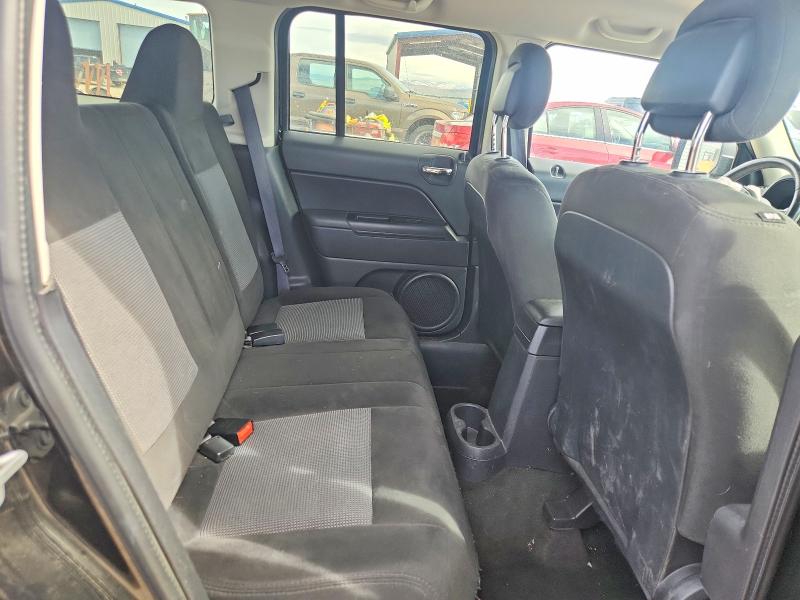 Photo 10 from auction – 2017 JEEP PATRIOT with VIN 1C4NJRFB3HD174102