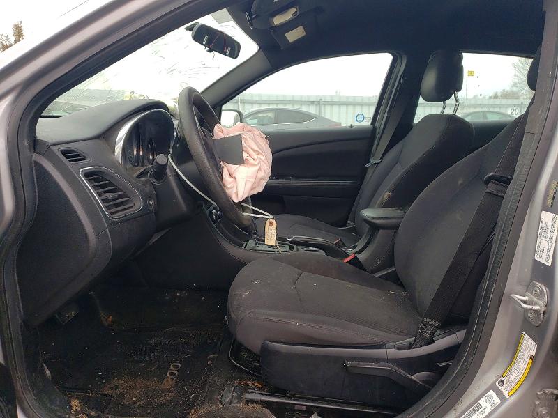 Photo 7 from auction – 2013 CHRYSLER 200 with VIN 1C3CCBAB3DN634318