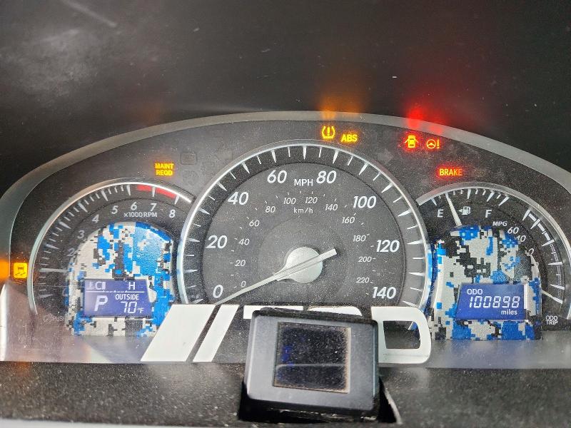 Photo 9 from auction – 2014 TOYOTA CAMRY with VIN 4T4BF1FK6ER409966