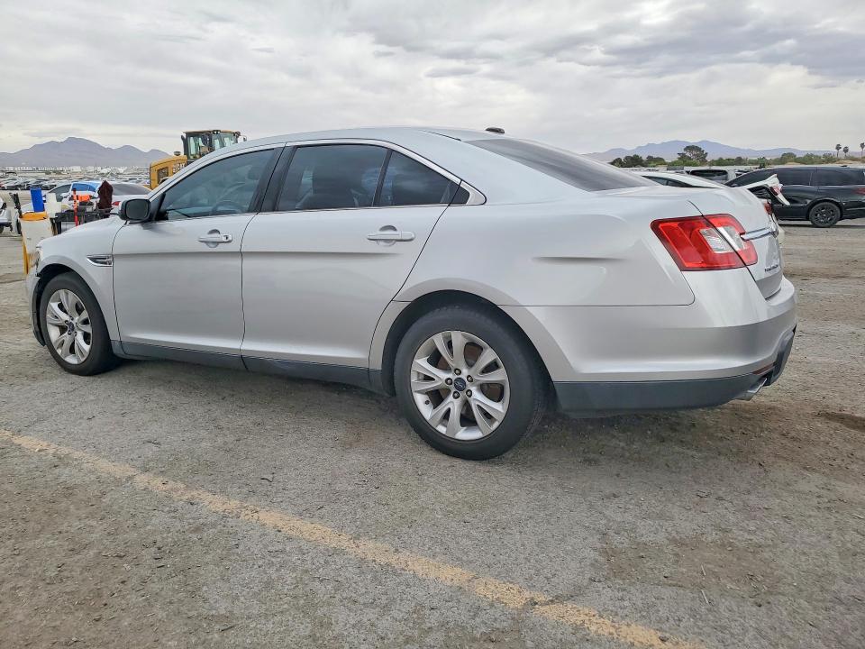 Photo 2 from auction – 2011 FORD TAURUS with VIN 1FAHP2EW8BG139218