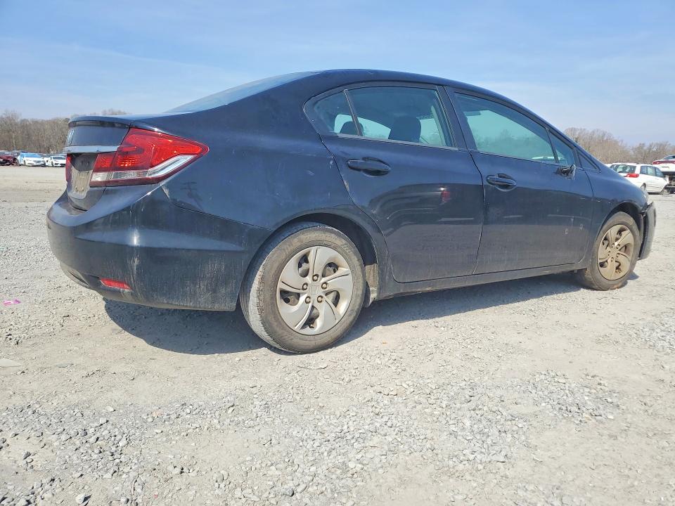 Photo 3 from auction – 2015 HONDA CIVIC with VIN 2HGFB2F56FH537576