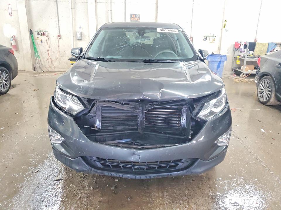 Photo 5 from auction – 2019 CHEVROLET EQUINOX with VIN 2GNAXUEV9K6107352