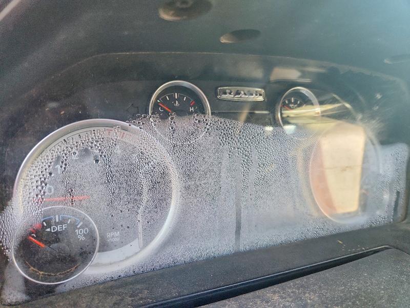 Photo 9 from auction – 2016 RAM 3500 with VIN 3C63R3ML8GG137810