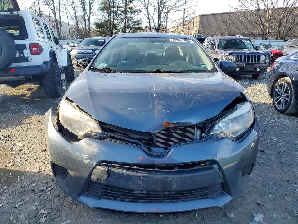 Photo 5 from auction – 2015 TOYOTA COROLLA with VIN 2T1BURHEXFC333158