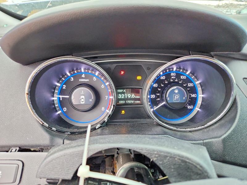 Photo 9 from auction – 2014 HYUNDAI SONATA with VIN 5NPEB4AC1EH859804
