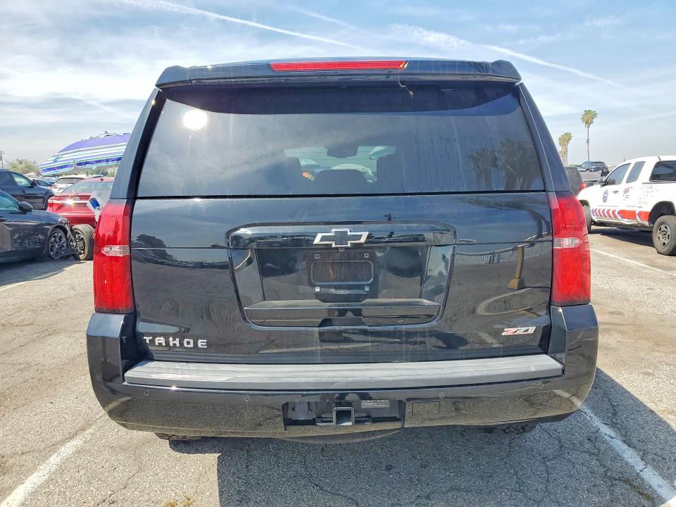 Photo 6 from auction – 2018 CHEVROLET TAHOE with VIN 1GNSKBKC6JR141018