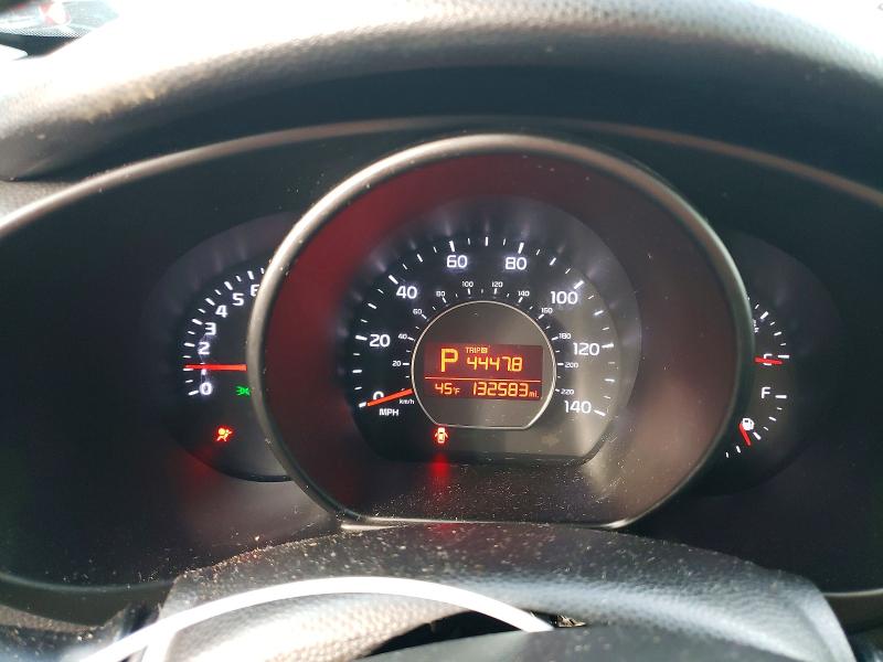 Photo 9 from auction – 2016 KIA SOUL with VIN KNDJP3A52G7353207