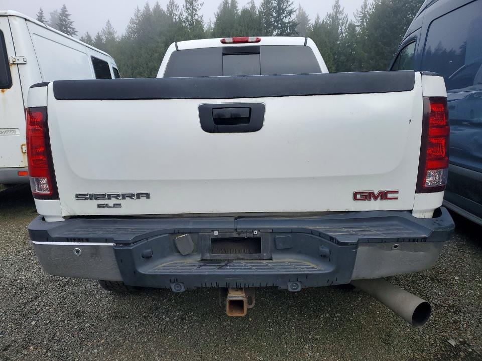 Photo 6 from auction – 2007 GMC SIERRA with VIN 1GTHK23617F550355