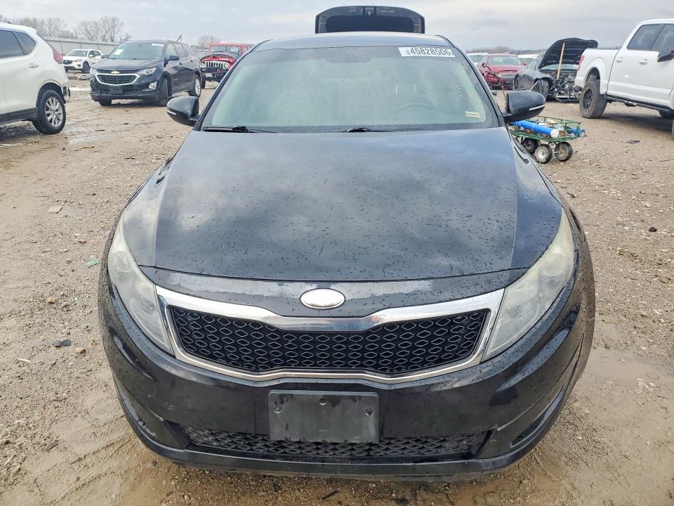 Foto 5 de la subasta – 2013 KIA OPTIMA con VIN 5XXGM4A77DG105032