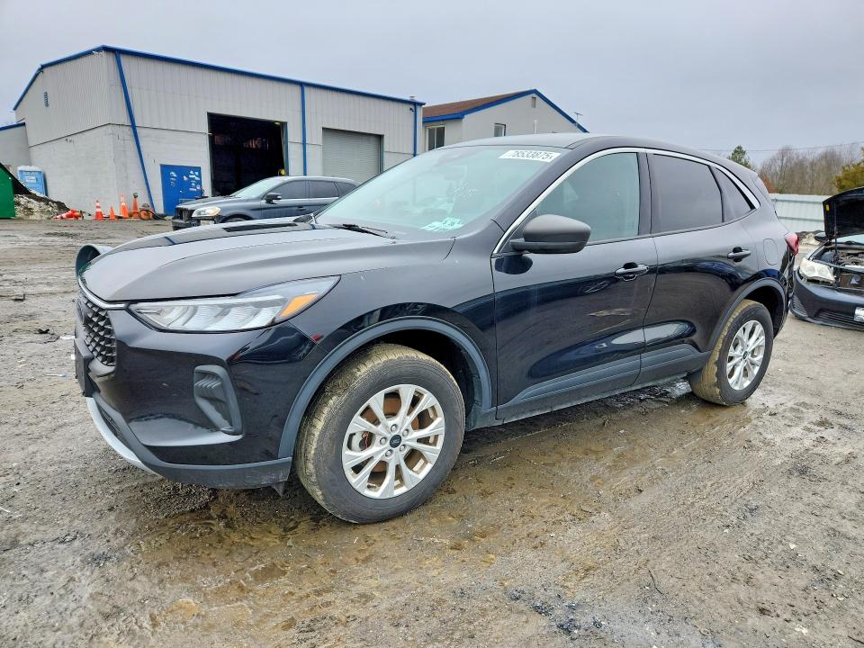 FORD ESCAPE 2023 with VIN 1FMCU9GN7PUA21451 - Photo from auction
