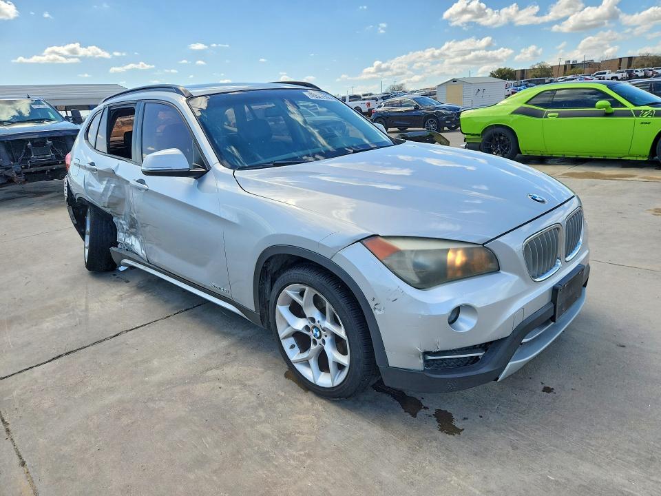 Photo 4 from auction – 2013 BMW X1 with VIN WBAVM1C55DVW41898